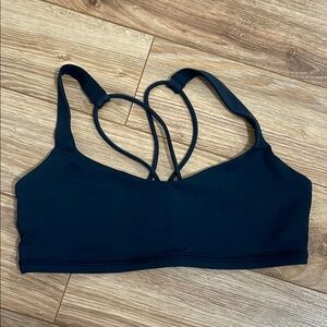 Lululemon Free to Be Bra